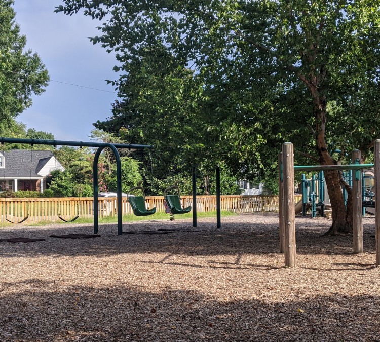 mary-munford-playground-photo